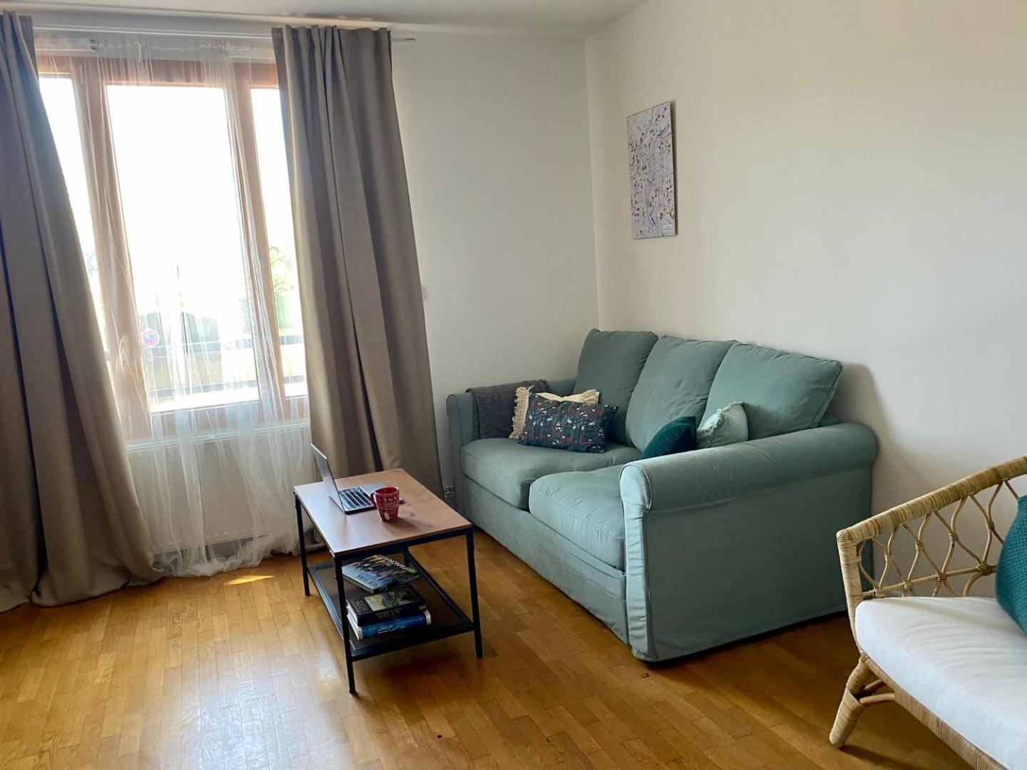 Spacious 1Br | Near City Center & Baby-Friendly! Apartment Лион Екстериор снимка