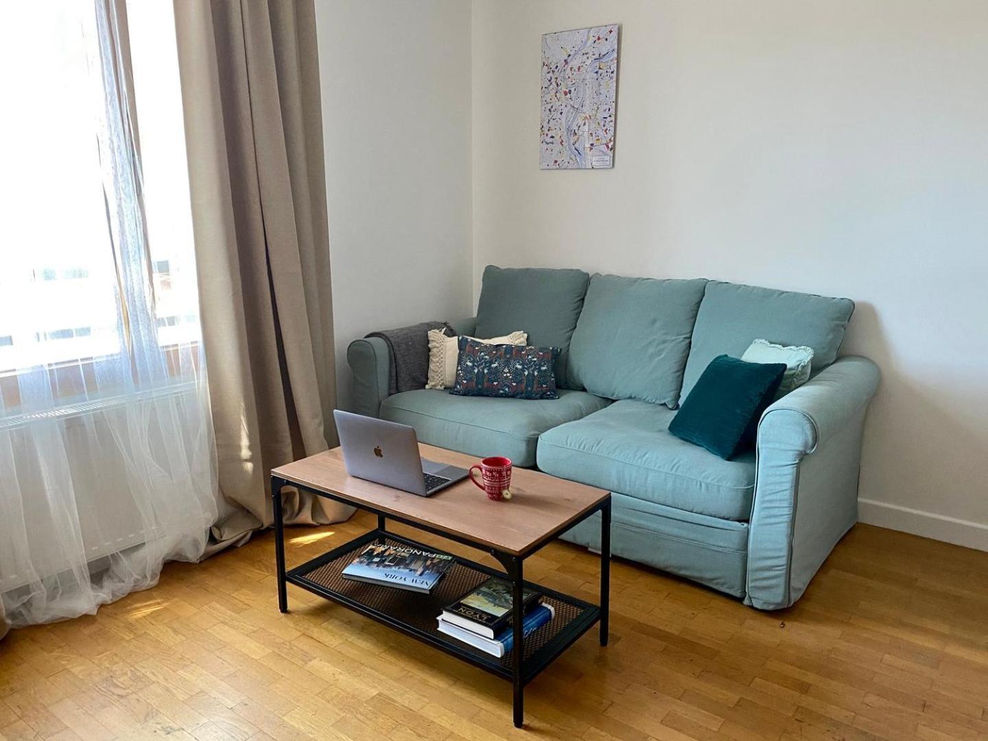 Spacious 1Br | Near City Center & Baby-Friendly! Apartment Лион Екстериор снимка